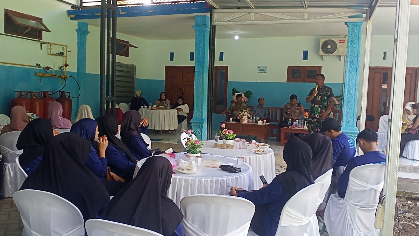 Danramil 0825/09 Tegaldlimo, Hadiri SPPG Kendalrejo Gelar Pembinaan Mental Spiritual dan Syukuran Operasional